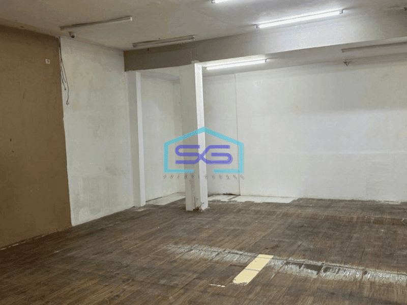 Disewakan Ruko 1 Lantai Lokasi Strategis Kebayoran Baru Jakarta Selatan LT 100m2