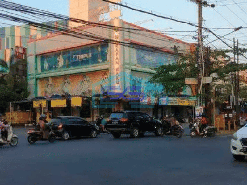 Dijual Gedung Ruang Usaha di Jl. Pengayoman, SHM, siap pakai.