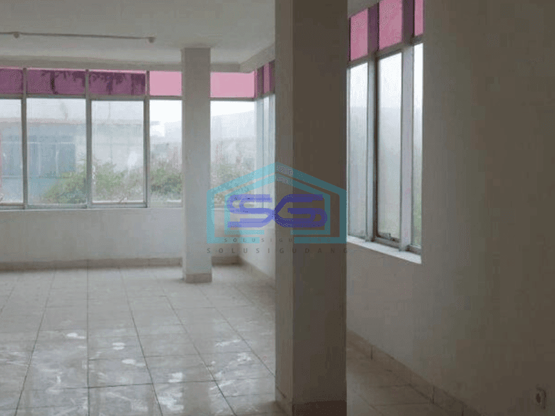 Dijual Ruko 4 Lantai Hook / Hoek Furnished Murah dan Strategis
