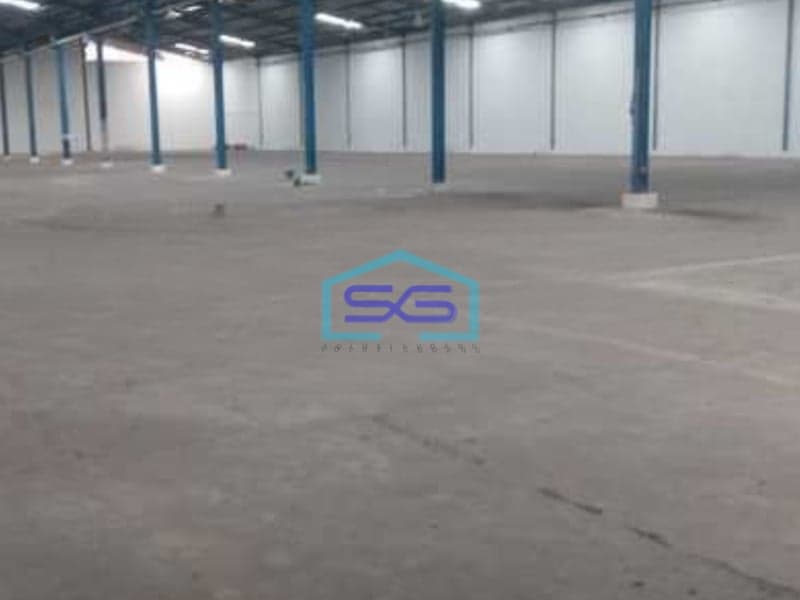 Disewakan Gudang Luas Bangunan  5700 m² Lokasi di Jakarta Timur