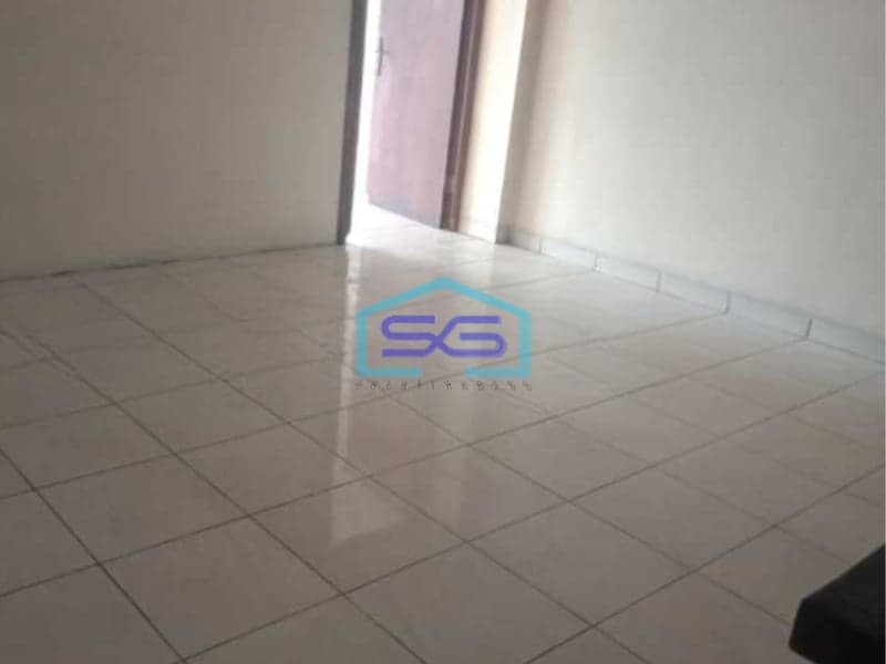 Dijual Ruko 3 Lantai Luas Bangunan  195 m² Lokasi di Jakarta Barat