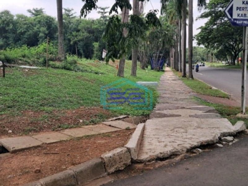 Dijual Cepat Tanah Komersial Jl Mh Thamrin Lippo Cikarang Jawa Barat Luas Tanah  4003 m²