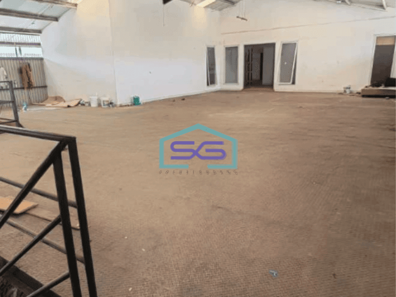 Disewakan Gudang 2 Lantai Luas Bangunan 1190 m² di Kapuk Kamal Jakarta Barat