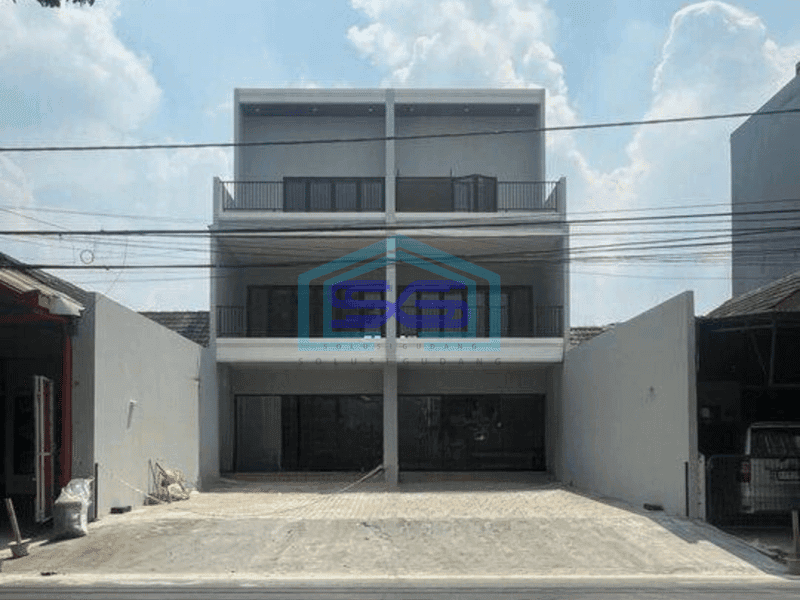 Dijual Ruko baru pinggir jalan utama siap usaha di BSD Griya Loka