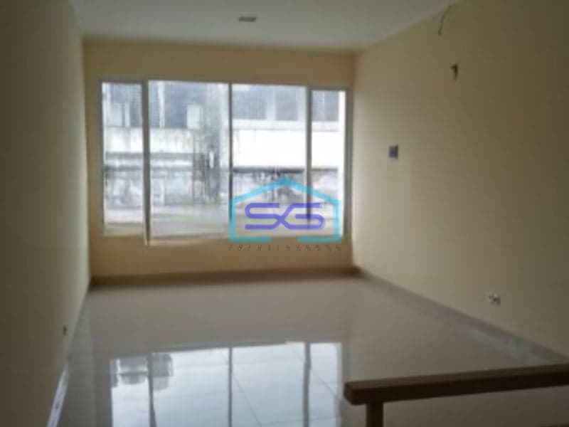 Dijual Ruko Luas Bangunan 176 m² Lokasi Bebas Banjir di Jakarta Pusat