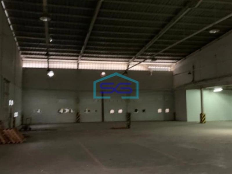 Disewakan Gudang Luas Bangunan 2320 m² Lokasi Bebas Banjir di Karawaci Tangerang