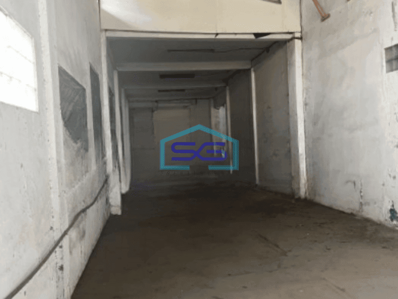 Disewakan Gudang Akses Container 20 Feet Luas Bangunan 700 m² di Kapuk Jakarta Utara