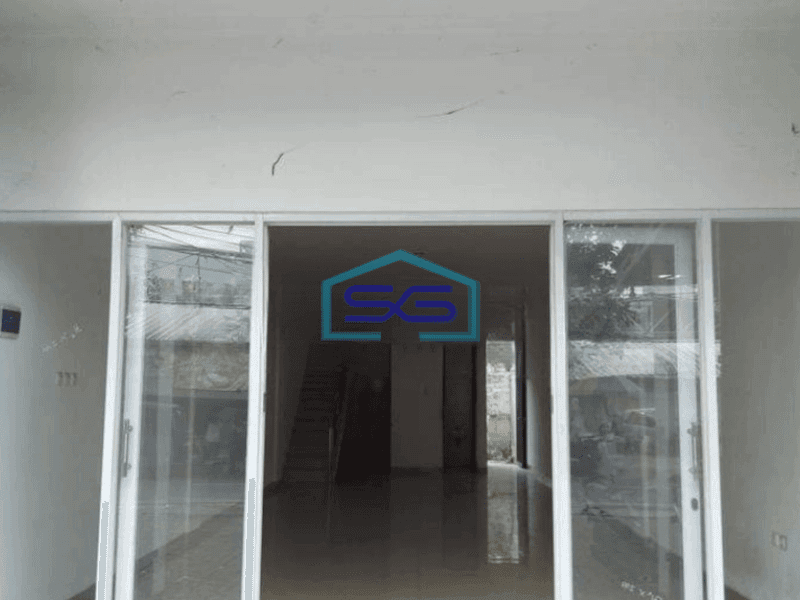 Disewakan Ruko di Cempaka Putih Jakarta Pusat Luas Bangunan  330 m²