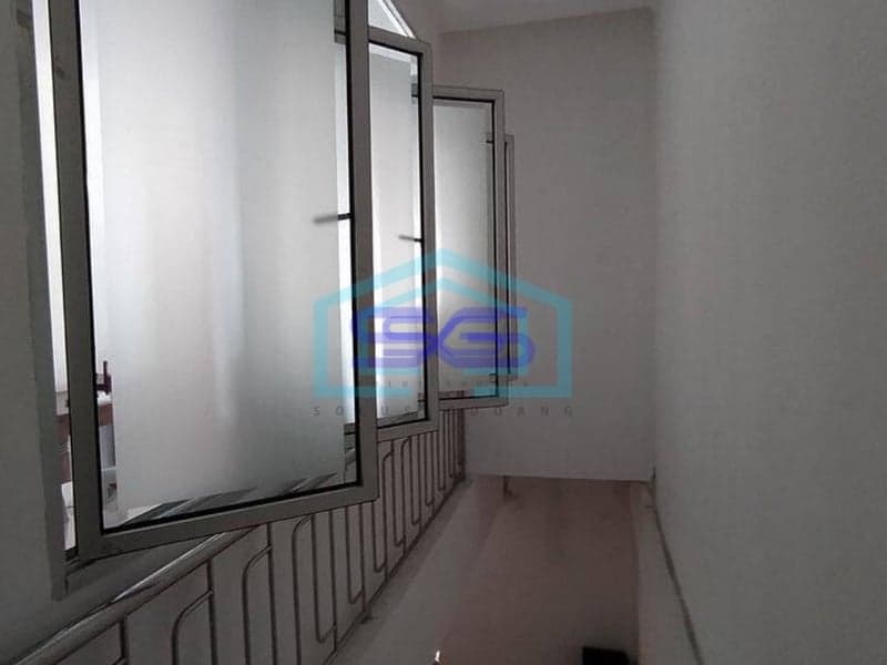 Dijual atau Disewakan Ruko 3 Lantai Lokasi Strategis Fasilitas Parkir Luas