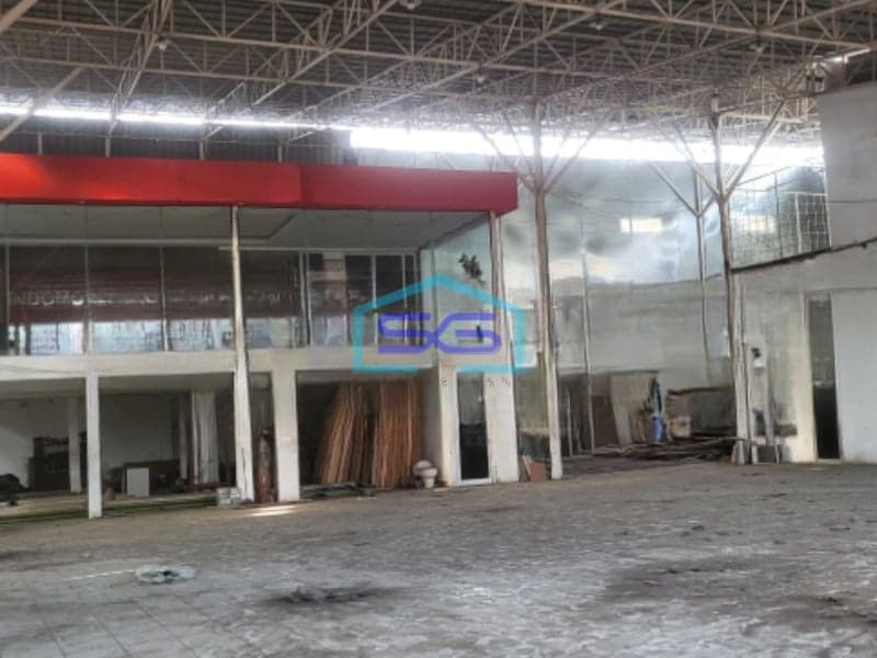Dijual Gudang Luas Bangunan  3000 m² Lokasi Strategis di Benda Tangerang