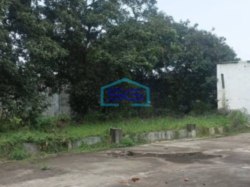 Dijual Pabrik Ada Kantor Lokasi Cibinong Bogor   Luas Bangunan 3100 m²