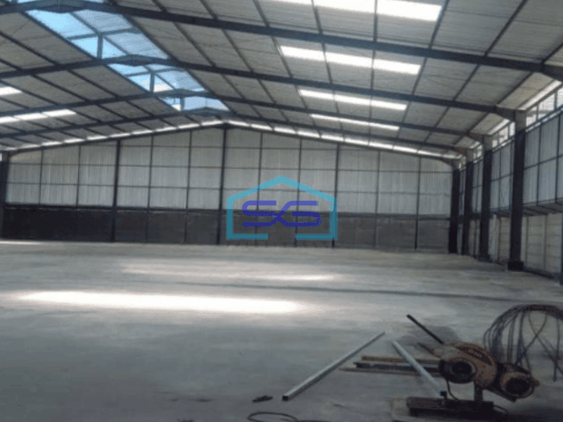 Disewakan Gudang Siap Pakai Luas Tanah 1325 m² di Curug Tangerang
