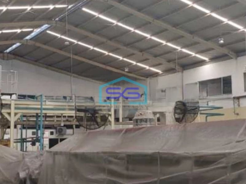 Dijual Pabrik Luas Bangunan  7000 m² Lokasi Pasar Kemis Tangerang