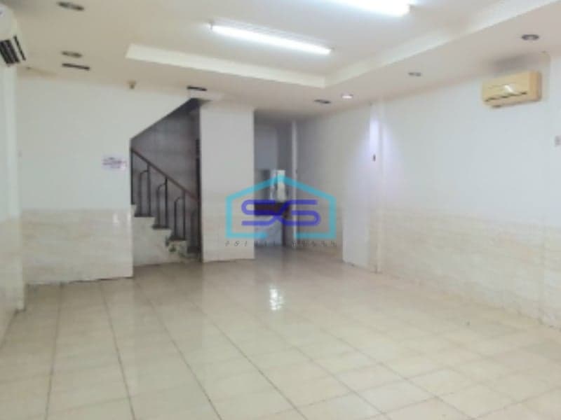 Disewakan Ruko 2 Lantai Cocok Usaha di Jalan Utama Kelapa Gading Jakarta Utara LB 135m2