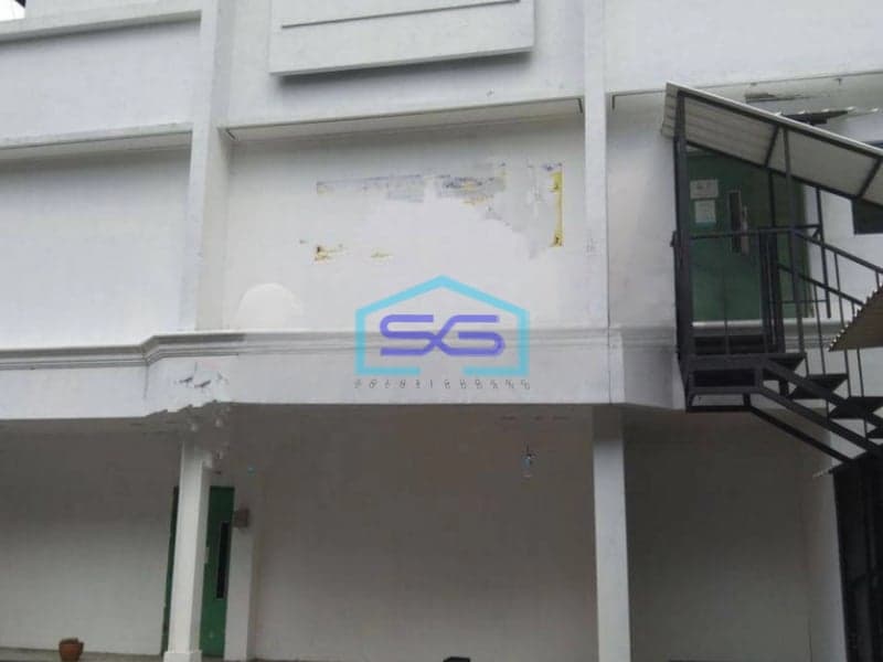 Disewakan Gedung  3 Lantai LB 500m2 Dekat Stasiun Mrt Fatmawati Jakarta Selatan
