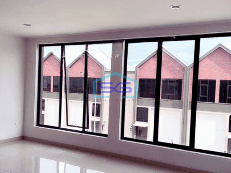 Disewakan Termurah Gudang Multiguna Bizpark Pik 2 Jakarta Utara LB 201m2 Ada Office