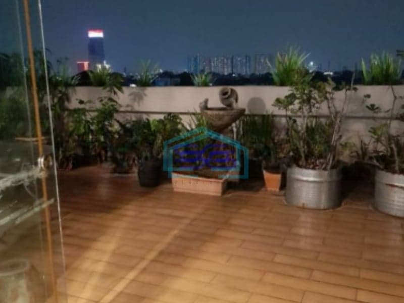 Dijual Ruko di lokasi sangat strategis Cempaka Putih Jakarta Pusat Luas Bangunan  360 m²