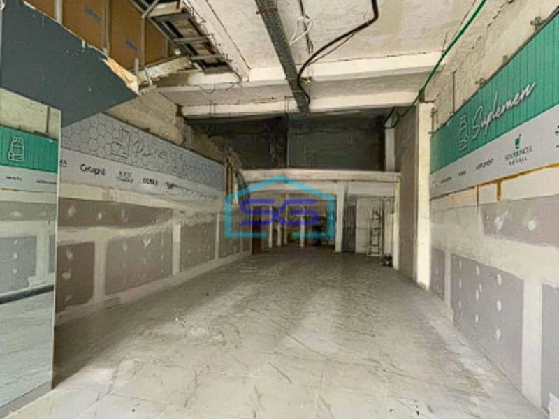 Disewakan Ruko Besar Siap Pakai 1,5 Lantai Di Kemang, Jakarta Selatan LB 420m2