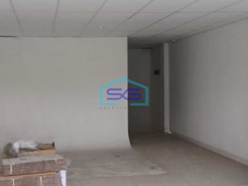 Dijual Cepat Ruko 3 Lantai Luas Bangunan 225 m² Lokasi Teluk Naga Tangerang