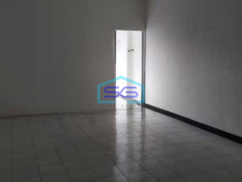 Disewakan Ruko Lokasi Strategis Pinggir Jalan Raya di Kalideres Jakarta Barat