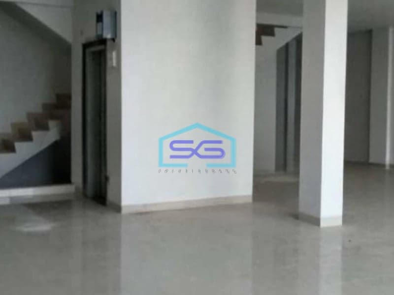 Disewakan Ruko Luas Bangunan 680 m² Lokasi Penjaringan Jakarta Utara