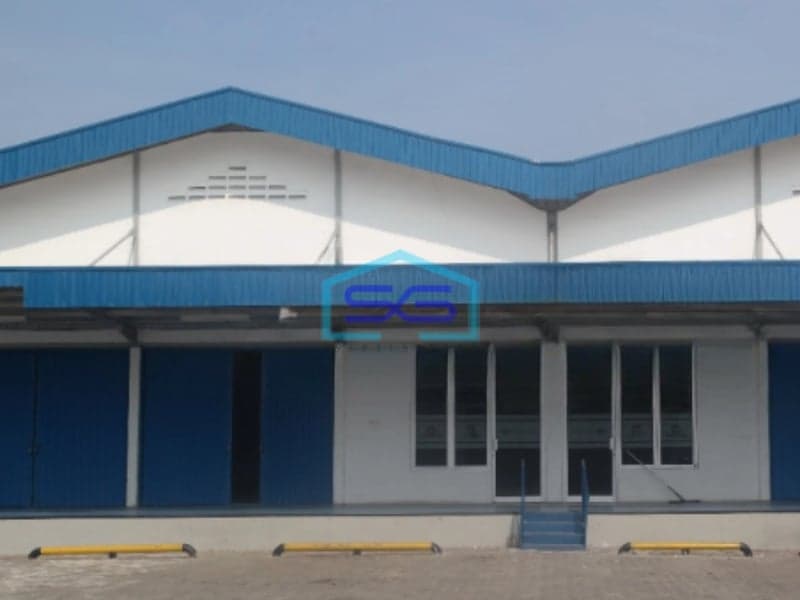 Dijual Gudang Ada Kantor Luas Tanah 2750 m²  Lokasi Bebas Banjir di Jakarta Timur