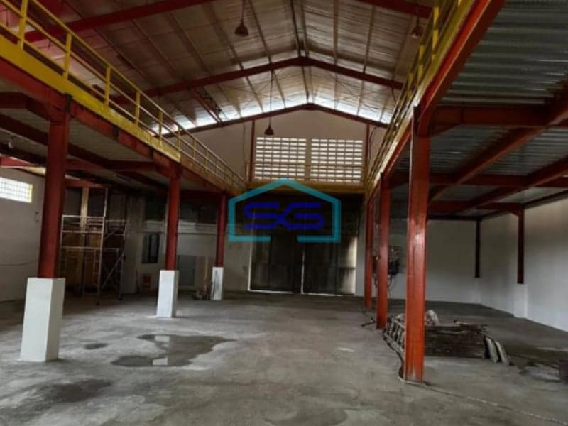 Disewakan Gudang Ex Bengkel Di Jl Raya Gatot Subroto Cibodas Tangerang LB 1740m2