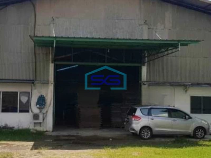 Dijual Gudang Luas Tanah 2000 m² Lokasi Kapuk Kamal Jakarta Barat