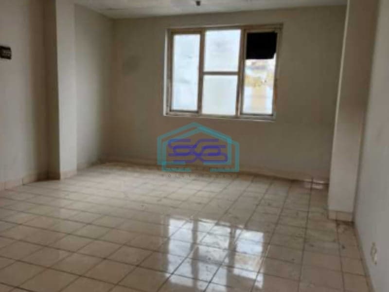 Dijual Ruko 2,5 Lantai Golden Boulevard Bsd Tangerang Luas Bangunan  162 m²