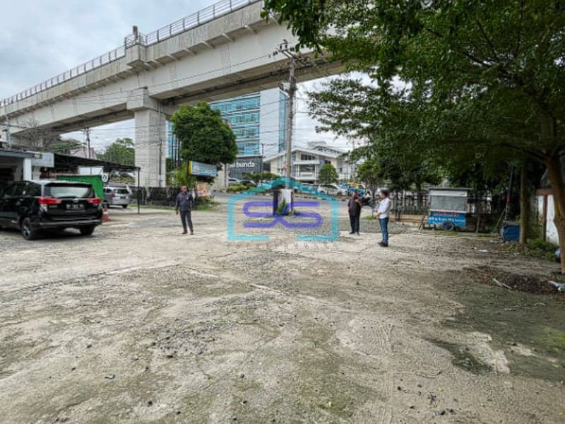 Dijual Tanah + Ruang Usaha Lokasi Strategis Jalan Demang Lebar Daun Palembang