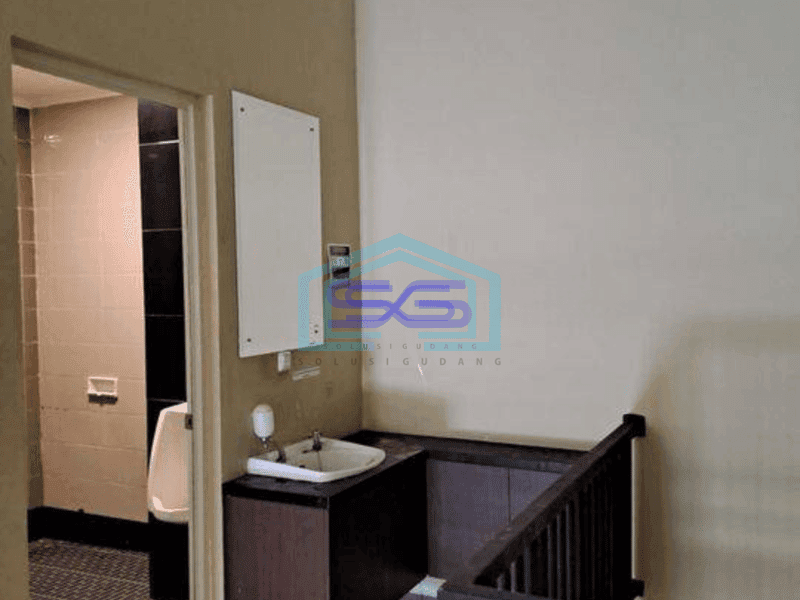 Dijual Ruko Hadap Jalan Green Lake City HGB Bagus