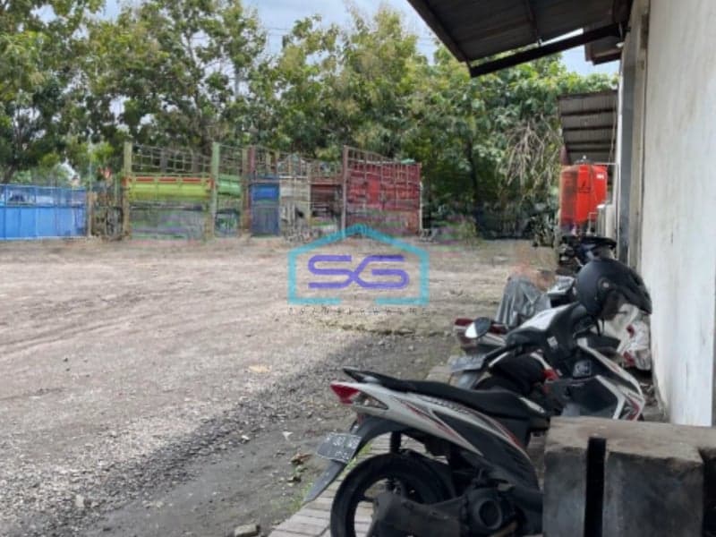 Disewakan Gudang Lokasi Bebas Banjir dan Strategis di  Semarang