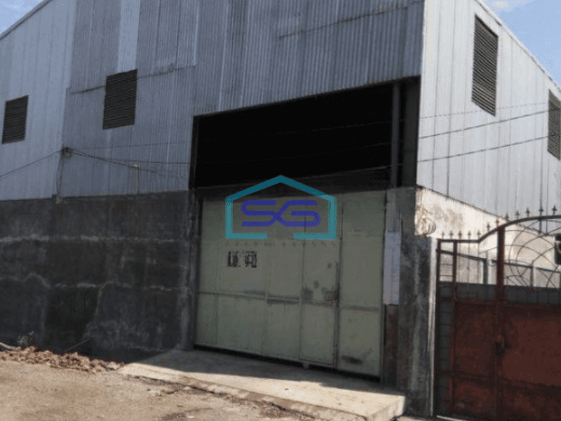 Dijual Gudang Ada Kantor Luas Bangunan 450 m² di Gununganyar Surabaya Akses Container 20 Feet