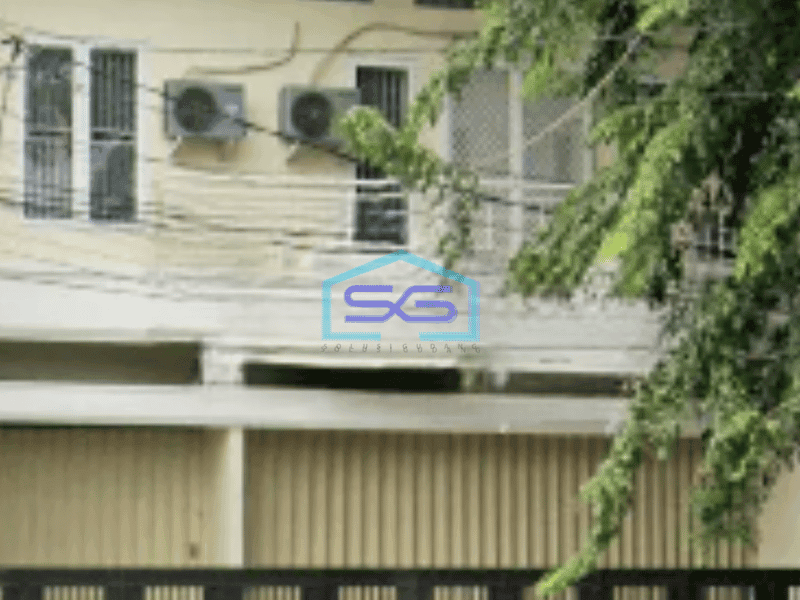 Disewakan Ruko di Daerah Mayjen Sutoyo Semarang Luas 240m2