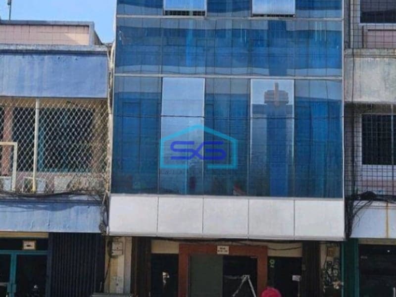Disewakan Ruko di Kelapa Gading Jakarta Utara Luas Bangunan  206 m²