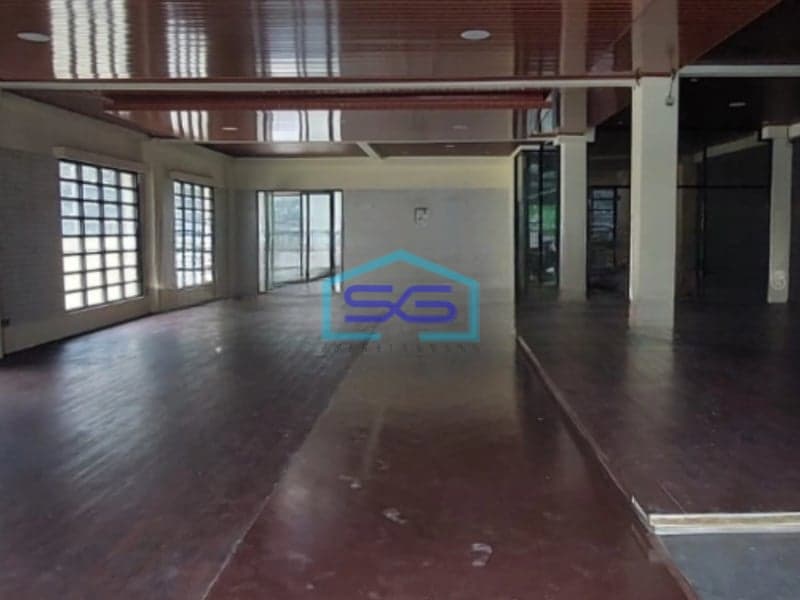 Disewakan Mini Building 3 Lantai Di Kebayoran Baru Jakarta Selatan LB 800m2