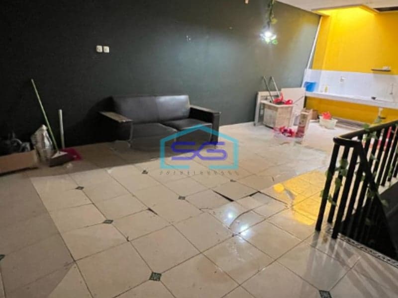 Dijual Ruko Strategis Posisi Paling Depan di Gading Serpong Tangerang LB 108m2