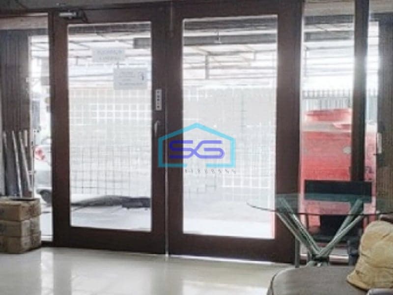 Dijual Ruko 4 Lantai Cocok Untuk Semua Usaha Lokasi Ramai di Tanjung Duren Jakarta Barat LB 260m2