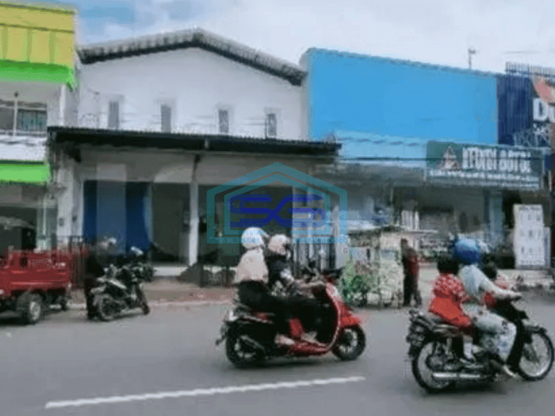 Disewakan ruko dua lantai di kota kediri