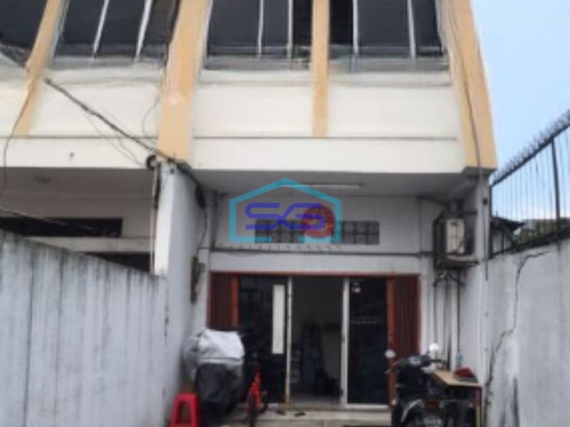 Dijual Ruko Luas Tanah  124 m² Lokasi di Jakarta Barat Kondisi Bagus