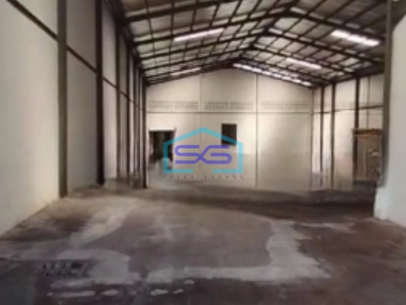 Disewakan Pabrik Luas Tanah  4640 m² Lokasi di Lippo Cikarang