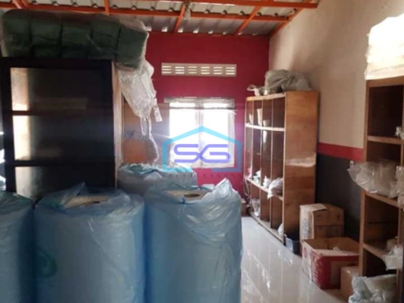 Dijual Ruko Lokasi Strategis Cocok Buat Usaha di Cihanjuang Bandung Luas 388m2