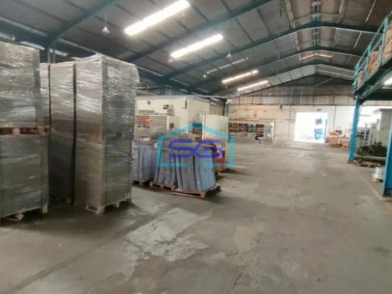 Disewakan Gudang Luas Bangunan 9000 m² Lokasi di Surabaya