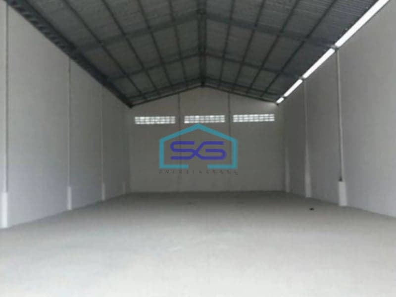 Dijual Cepat Pabrik Tengah Kota Probolinggo Row Lebar