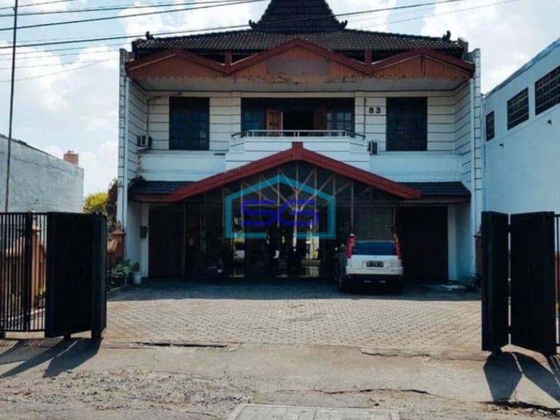 Disewakan Gedung Murah Parkir Luas Cocok Untuk Kantor di Yogyakarta LT 700m2
