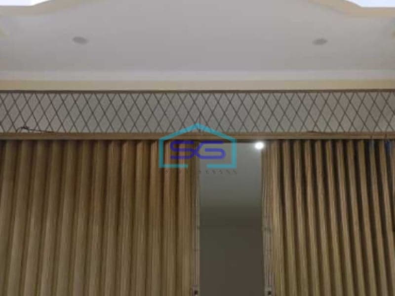 Disewa Ruko di Jelambar Jakarta Barat Luas Bangunan 200m2 Siap Huni