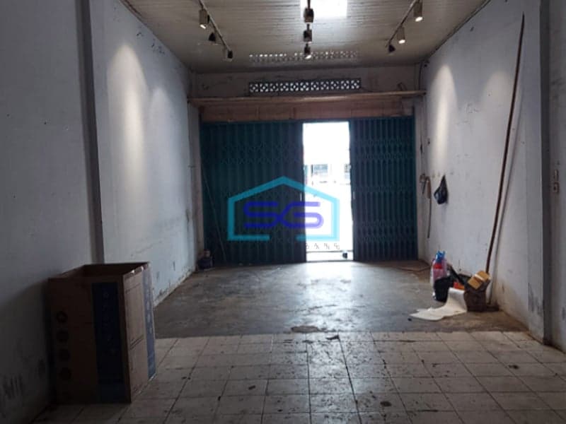 Disewakan Ruko 3 Lantai di Jalan MP Mangkunegara Sako Kenten, Palembang LB 194m2