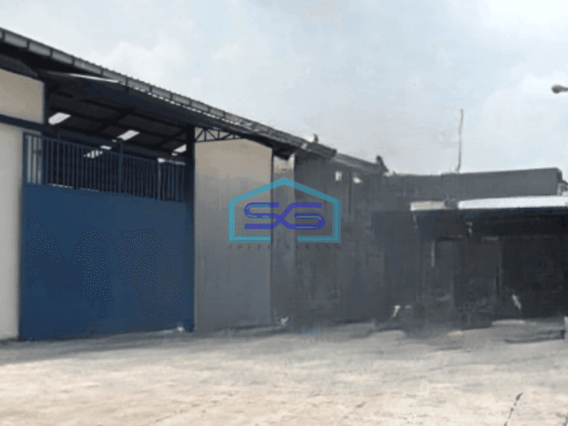 Disewakan Gudang Ada Kantor Luas Bangunan 3000 m² Lokasi Strategis di Narogong Bekasi