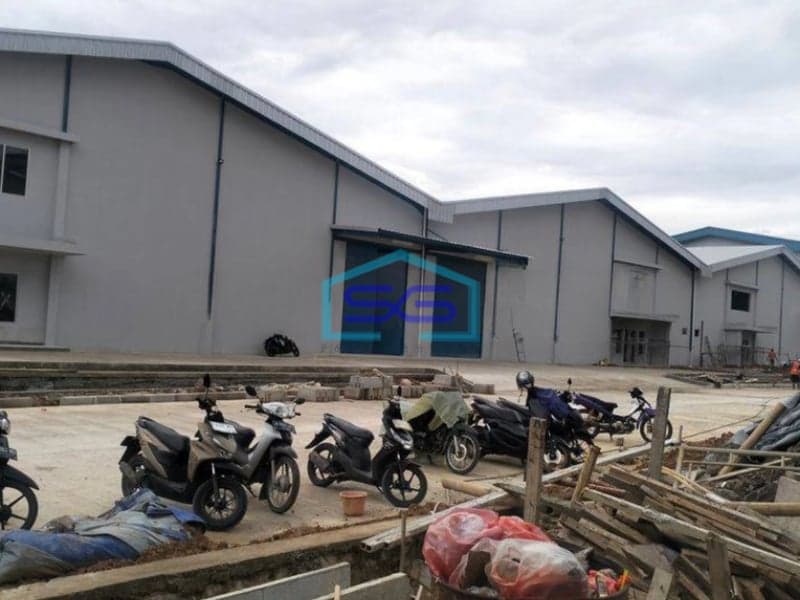 Disewakan Gudang Industri Bangunan Baru Akses 40 Feet Berada Dalam Kawasan Industri Milenium Tangerang