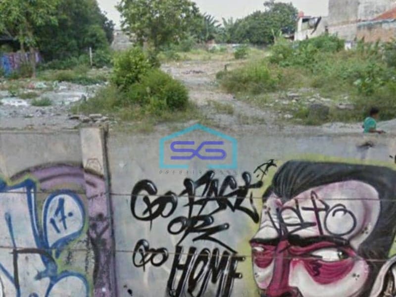 Dijual Tanah Strategis di Pinggir Jalan Luas 2600m2 di Viktor Tangerang